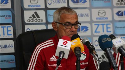 لهيطة يعرض تقرير رحلة غانا على هيكتور كوبر