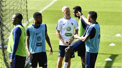 مشكلة ديمبلي مع دورتموند تحرج مدرب منتخب فرنسا