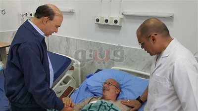مميش يتفقد مستشفى هيئة قناة السويس للاطمئنان على صحة المرضى