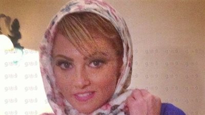 بالصور.. «بشرى» ترتدى الحجاب