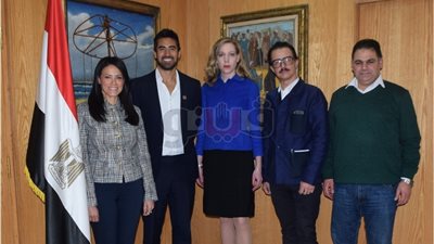 وزيرة السياحة تناقش سبل الترويج مع مدوني مواقع التواصل الاجتماعي