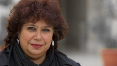 «عبدالدايم» تتغيب عن لقائها بوزير الثقافة الجزائري لسفرها للبحرين