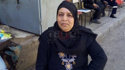 مسنة أمام لجنة في إمبابة: رئيسنا السيسي وربنا ينصره على الإرهاب