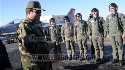 بالصور.. السيسى يشهد حفل انضمام مقاتلات «إف 16» إلى القوات الجوية