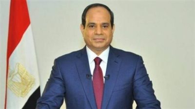 مصر تحتفل بليلة القدر.. السيسي يكرم حفظة القرآن.. يوجه الشكر لحكومة شريف إسماعيل.. شيخ الأزهر: الإسلام ساد العالم بالقرآن وقيمه وأخلاقه.. ووزير الأوقاف يهدي الرئيس كتابي حديث الروح ونعمة الماء