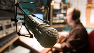 مسرح الشباب يستعرض أبرز فعاليات الإبداع اليوم على صوت العرب