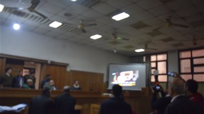 تأجيل محاكمة المتهم بقتل طفليه بميت سلسيل لجلسة 23 يناير