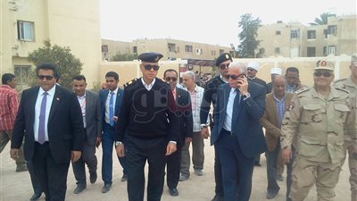 مسيرة لأبناء جنوب سيناء بمحيط لجان الانتخابات الرئاسية (صور)