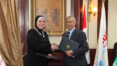 مذكرة تفاهم بين تنمية المشروعات والأكاديمية البحرية لتأهيل الخريجين