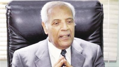 المدعي العسكري الأسبق يطالب بمد حالة الطوارئ حتى يتم القضاء على الإرهاب