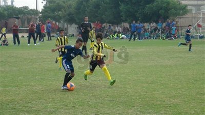 بالصور.. المقاولون وإنبي 2007 يتعادلان 1-1 في مهرجان سوبر البراعم