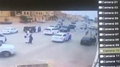 بالفيديو.. لحظة دهس طالب أثناء خروجه من المدرسة