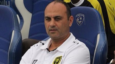 الجبلاية تستقر على اختيار عمرو أنور لقيادة منتخب 2000