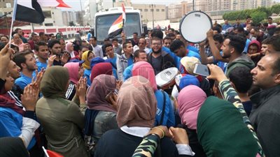 كرنفال فني وكشفي لجامعة دمنهور أمام لجان البحيرة (فيديو)