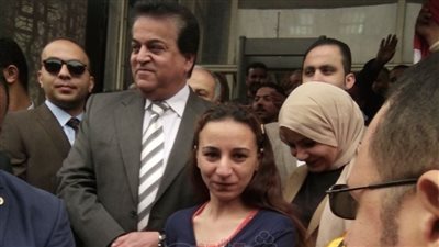 مسيرة طلاب المعاهد العليا أمام التعليم العالي للمشاركة في الانتخابات