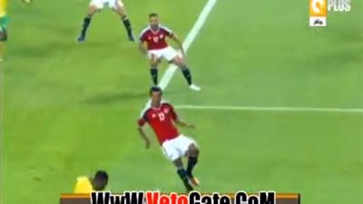 منتخب مصر يسقط بهدف أمام جنوب أفريقيا وديًا..أداء سيئ للفراعنة في وديتي ما قبل تصفيات المونديال.. وأخطاء فنية كارثية لكوبر في المباراة.. تساؤلات عن غياب سام مرسي والمحمدى.. والنتائج مصدر قلق للجمهور