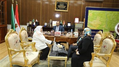 «محافظ المنوفية» يبحث سبل التعاون مع «القومي للمرأة»