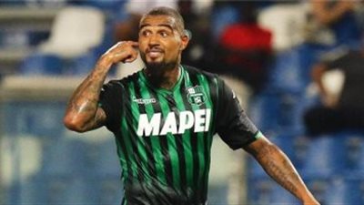 رسميا.. برشلونة يتعاقد مع المهاجم الغاني كيفن بواتينج