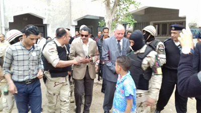 مدير أمن الإسماعيلية يتفقد لجان الانتخابات بالقنطرة غرب (صور)