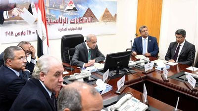 رئيس الوزراء يشيد بمشاركة المواطنين في انتخابات الرئاسة