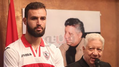 حمدي النقاز يصل مكتب مرتضى منصور استعدادا للمؤتمر الصحفي