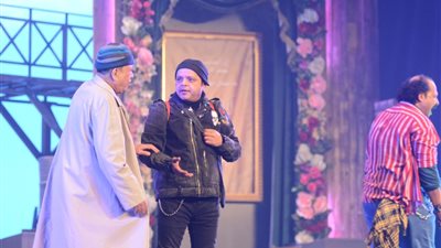 نجوم الفن والمجتمع يحتفلون بعرض «3 أيام في الساحل» لمحمد هنيدي (صور)