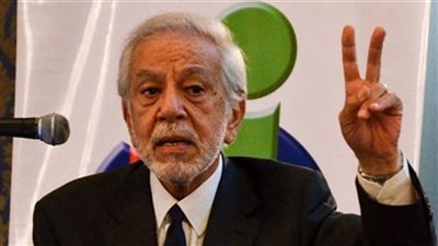 «دلاور»: سداد حصة مصر للبنك الآسيوي بالجنيه يضر الاقتصاد