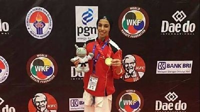 بالصور.. «سلمى» لاعبة من أعماق المحلية لبطلة العالم في الكاراتيه