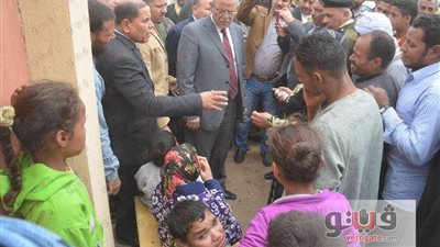 تسليم كراسي متحركة لـ3 من ذوي الاحتياجات الخاصة بالمنيا