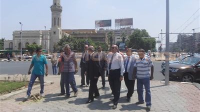 بالصور.. محافظ القاهرة يتفقد تطوير ميدان المحكمة