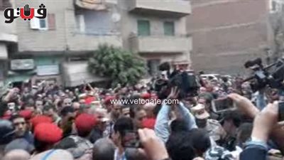 أهالي القليوبية يودعون وزير الدفاع: «الجيش والشعب إيد واحدة» (فيديو)