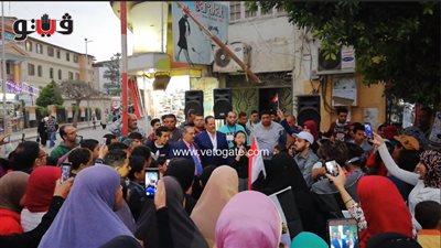نجمة «فويس كيدز» تشارك باحتفالات الناخبين في دمياط (فيديو)