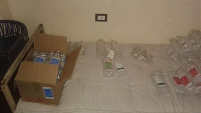 ضبط أدوية مخدرة بمركز غير مرخص لعلاج الإدمان في بني سويف (صور)