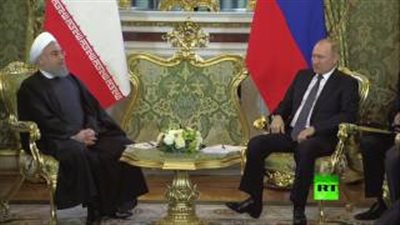 بالفيديو.. لحظة استقبال بوتين للرئيس الإيراني بالكرملين