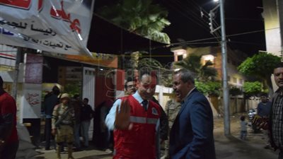 مريض بالشلل يشارك في الانتخابات الرئاسية في الدقهلية (فيديو)