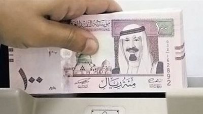 استقرار أسعار العملات العربية.. والريـال السعودي يسجل 237 قرشًا