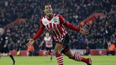 ساوثهامبتون يغلق ملف بيع «فان ديك» نهائيا