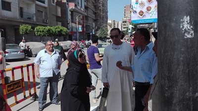 بالصور.. القلق يسيطر على طلاب الثانوية وأولياء الأمور بالغربية