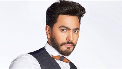 تامر حسني عن غناء عمرو دياب لبرج الحوت: «هغني لمراتي»