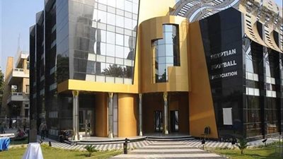 جهاز منتخب 2001 يفشل في حل الأزمة بين أشرف قاسم والجبلاية