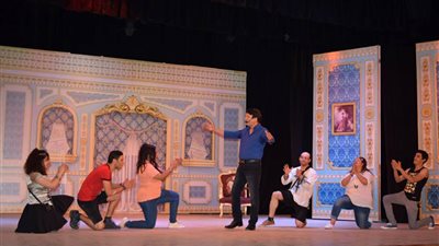 بالصور.. نجاح «تلاميذ فيس بوك» في يومها الثالث على مسرح الأنفوشي