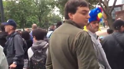 بالفيديو.. لحظة الانفجار بالقرب من استاد مباراة فرنسا وأيسلندا بباريس