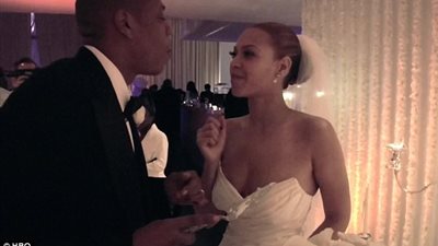 بالصور.. بيونسيه وزوجها جاي زي يخلعان خاتم الزواج