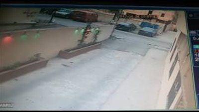 بالفيديو.. لحظة سرقة لص دراجة بخارية في وضح النهار بلبنان