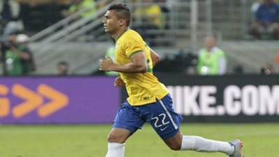 «كاسميرو» الخط الرابط بين الهجوم البرازيلي الكاسح وثغرة الدفاع