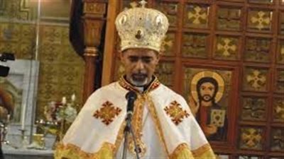 مطران كاثوليك المنيا يطالب بالاستماع إلى الشباب: مستقبل الكنيسة