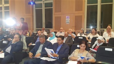 بالصور.. محافظ الإسكندرية: 11 مليون جنيه مديونية لشركة النظافة