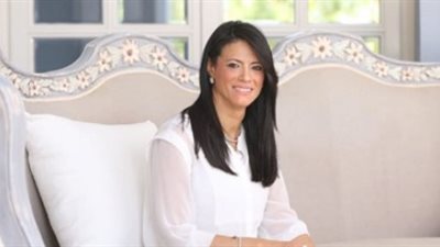 «الجونة» يجري حوارا مع وزيرة السياحة