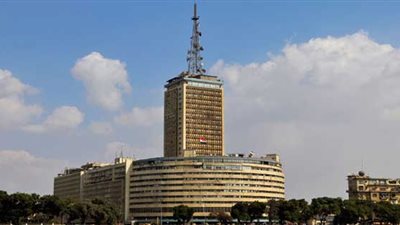 ١٥٠٠ دولار لفريق عمل برنامج «صناع الغد» بالإذاعة