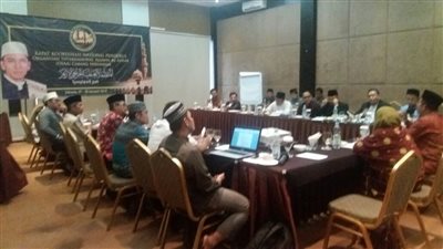 «العالمية لخريجي الأزهر» تنفذ تكليفات الإمام الأكبر بنشر الوسطية